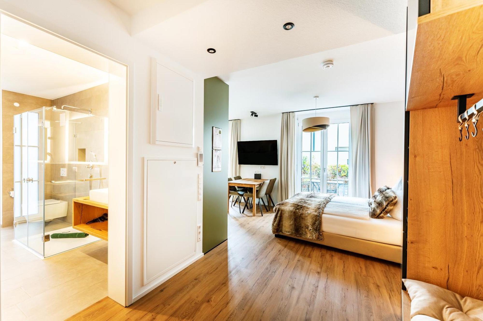 Black Forest Luxury Apartment Waldglueck Mit Sauna ケーニヒスフェルト・イム・シュヴァルツヴァルト エクステリア 写真