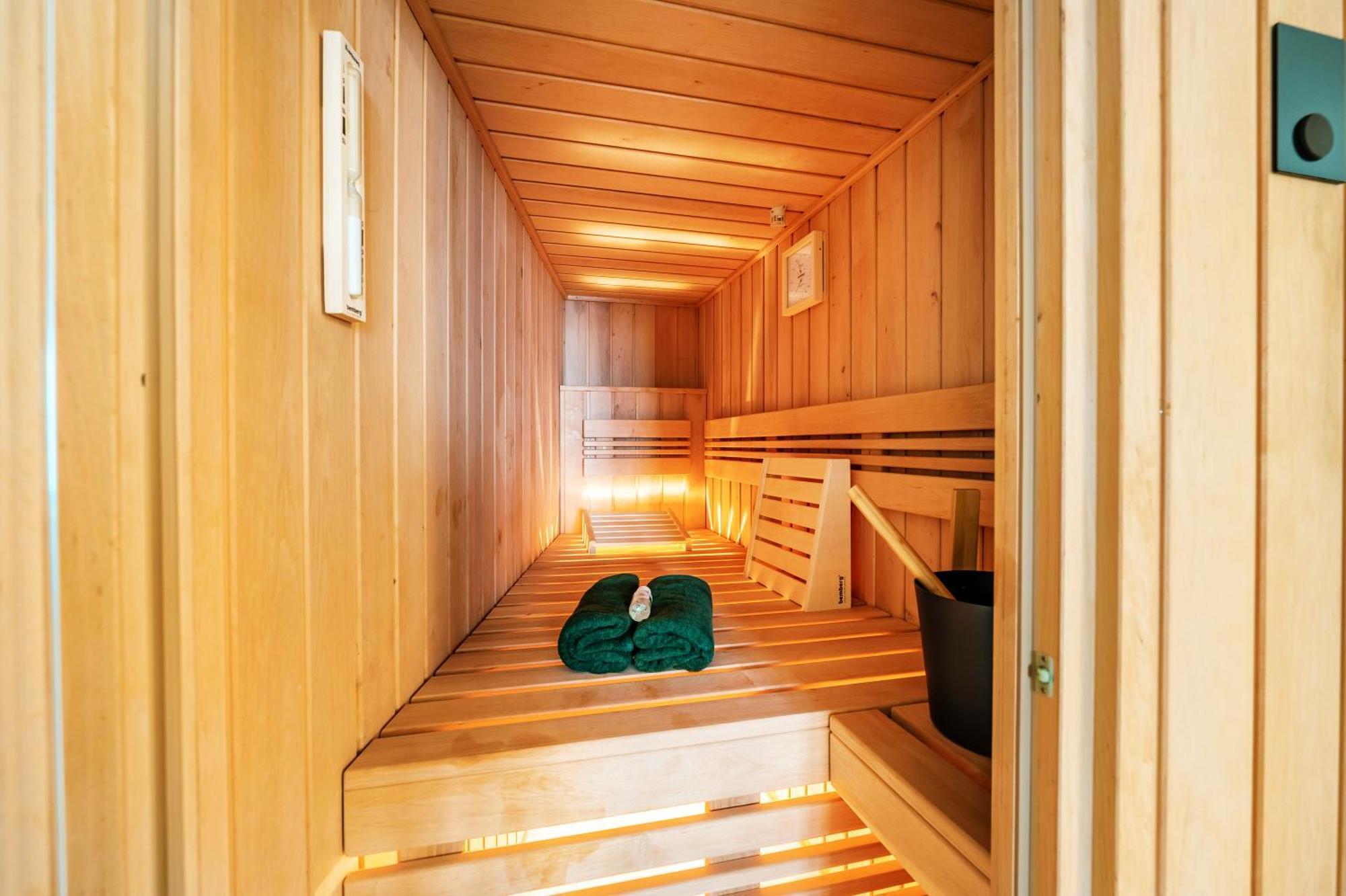 Black Forest Luxury Apartment Waldglueck Mit Sauna ケーニヒスフェルト・イム・シュヴァルツヴァルト エクステリア 写真